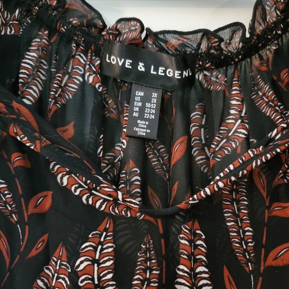 Sheer Boho style Leaf Patterned Blouse - Picture 2 of 9